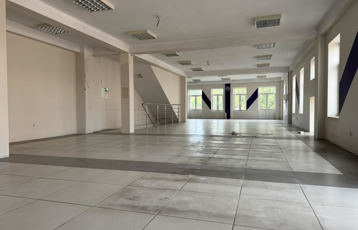 zambrowski, Zambrów, pl. Sikorskiego, Doskonała lokalizacja w centrum  Zambrowa