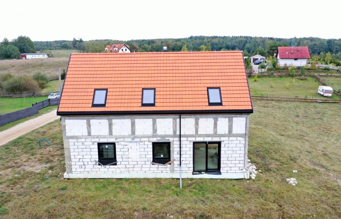 giżycki, Wydminy, Okrągłe, Nowoczesny dom do własnej aranżacji z widokiem na Jezioro Bielskie