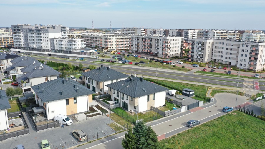 Łomża, Bursztynowa, Funkcjonalne nieruchomość  z potencjałem