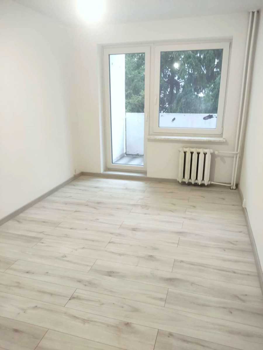 Ostrołęka, ks. Franciszka Blachnickiego, Przestronne mieszkanie w Ostrołęce na osiedlu Centrum