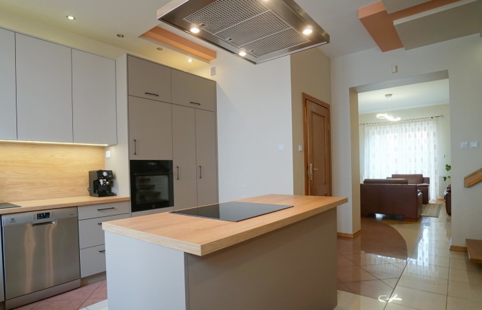 Łomża, Farna, Przestronne i jasne  mieszkanie w centrum miasta