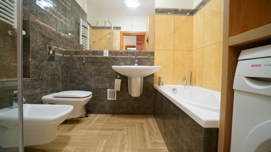 Łomża, Farna, Przestronne i jasne  mieszkanie w centrum miasta