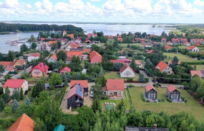 giżycki, Miłki, Rydzewo, Orzechowa, Atrakcyjny dom w Rydzewie, gm. Miłki – nad jeziorem Niegocin!