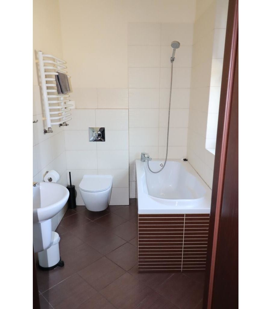 giżycki, Miłki, Rydzewo, Orzechowa, Atrakcyjny dom w Rydzewie, gm. Miłki – nad jeziorem Niegocin!