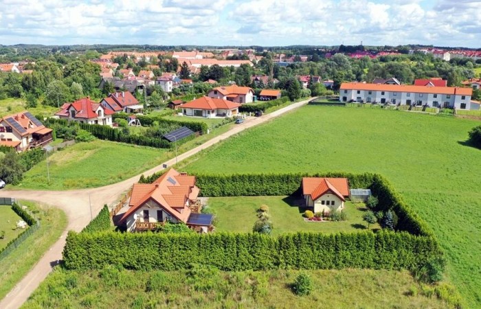 węgorzewski, Węgorzewo, Jana Heweliusza, Komfortowy dom jednorodzinny w Węgorzewie, ul. Heweliusza 6