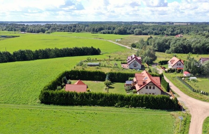 węgorzewski, Węgorzewo, Jana Heweliusza, Komfortowy dom jednorodzinny w Węgorzewie, ul. Heweliusza 6