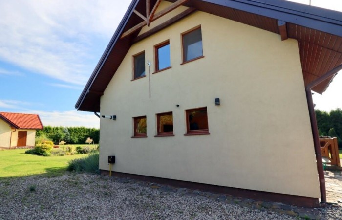 węgorzewski, Węgorzewo, Jana Heweliusza, Komfortowy dom jednorodzinny w Węgorzewie, ul. Heweliusza 6