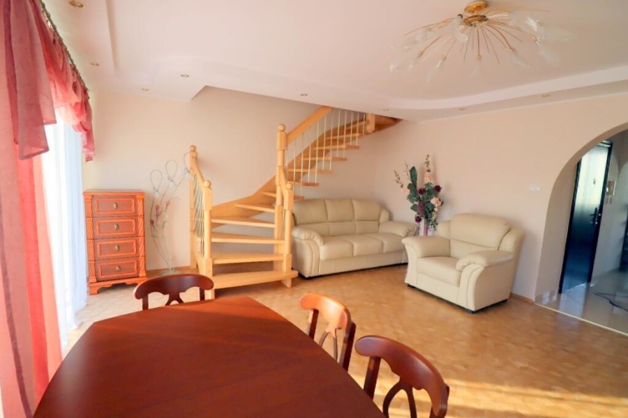 ełcki, Ełk, Wielkanocna, Mieszkanie dwupoziomowe Ełk ul Wielkanocna 6/62