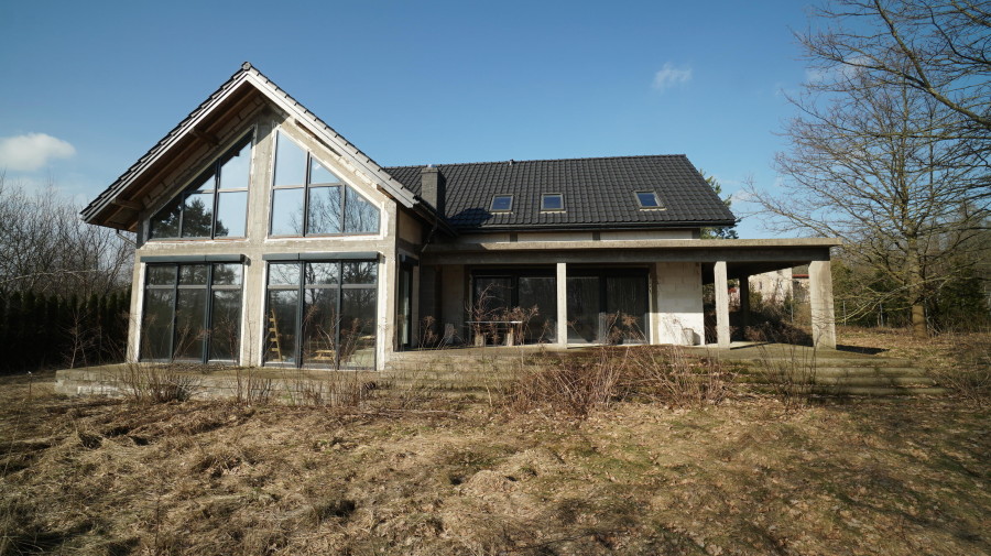 łomżyński, Piątnica, Elżbiecin, Nowoczesna rezydencja z ogromnym potencjałem