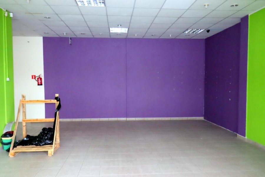 giżycki, Giżycko, Kętrzyńskiego, Lokal usługowy 104 m² – Centrum Giżycka, ul. Warszawska 12 – Dom Handlowy „Dominik”