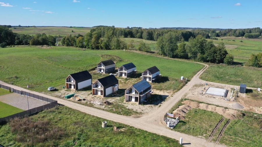 giżycki, Ryn, Prażmowo, Dom w stanie surowym zamkniętym