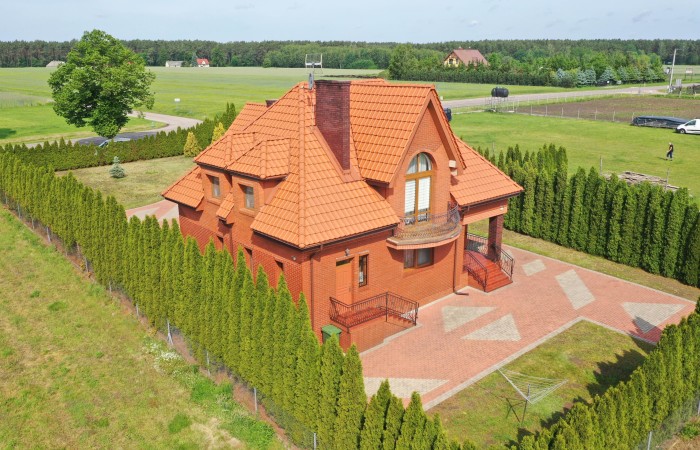 kolneński, Kolno, Czerwone, Urokliwy dom gotowy do zamieszkania