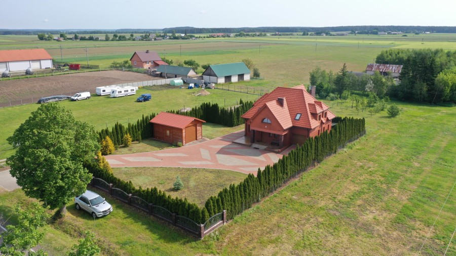 kolneński, Kolno, Czerwone, Urokliwy dom gotowy do zamieszkania