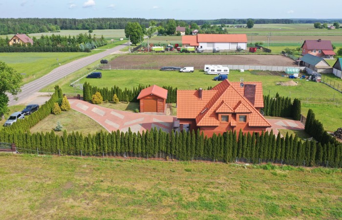 kolneński, Kolno, Czerwone, Urokliwy dom gotowy do zamieszkania