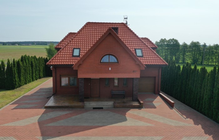 kolneński, Kolno, Czerwone, Urokliwy dom gotowy do zamieszkania