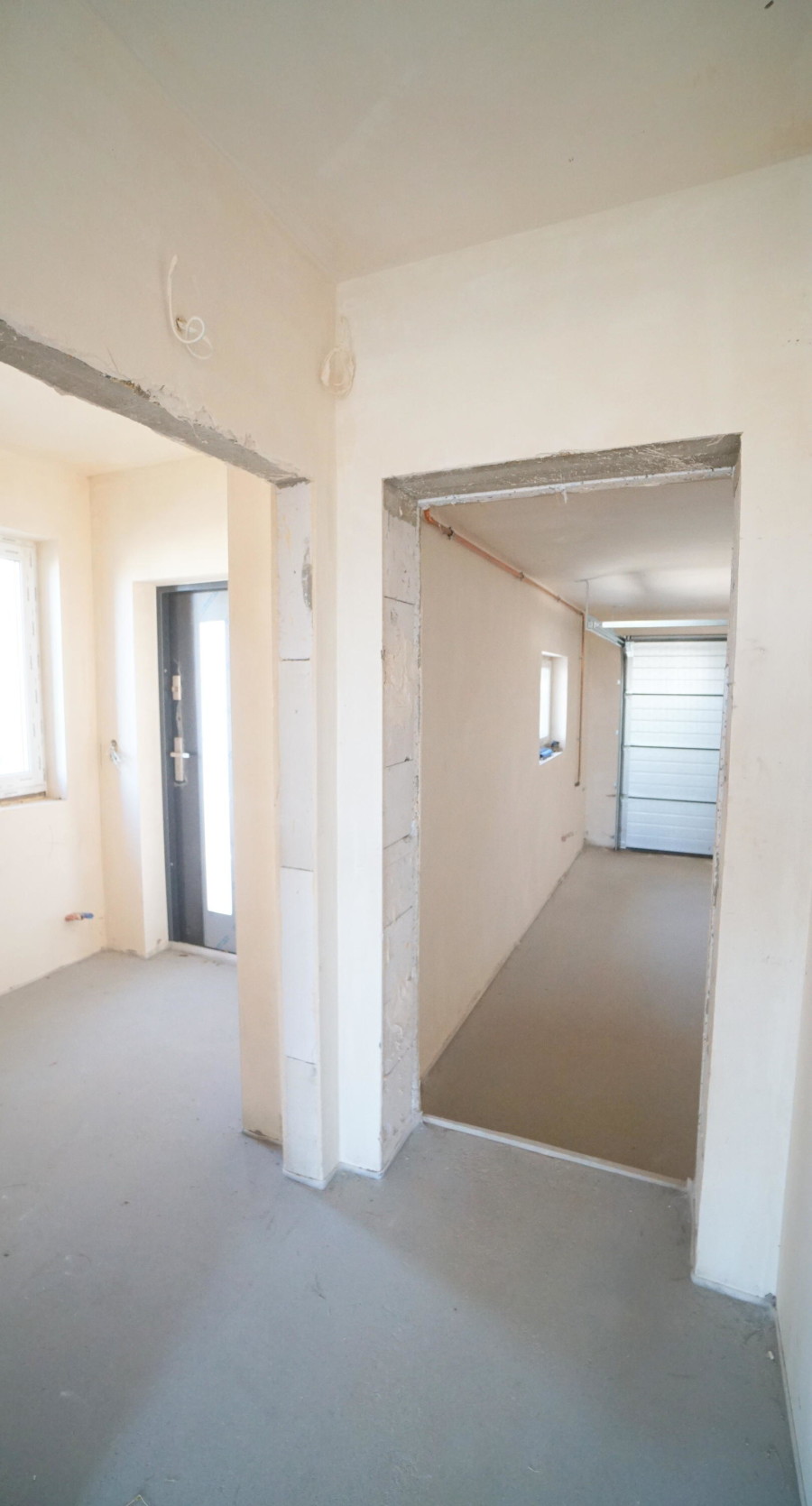 łomżyński, Łomża, Konarzyce, Złota, Dom w zabudowie bliźniaczej blisko miasta