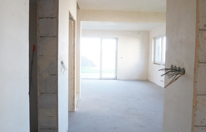 łomżyński, Łomża, Konarzyce, Złota, Dom w zabudowie bliźniaczej blisko miasta