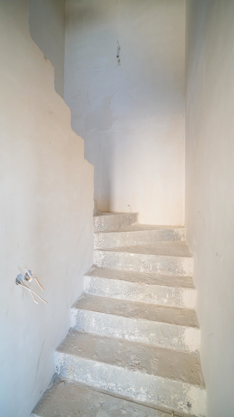 łomżyński, Łomża, Konarzyce, Złota, Dom w zabudowie bliźniaczej blisko miasta