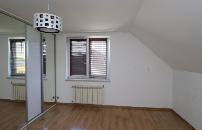 Ostrołęka, Marynarzy 1. Batalionu Pułku Morskiego, Rodzinny dom w rewelacyjnej cenie