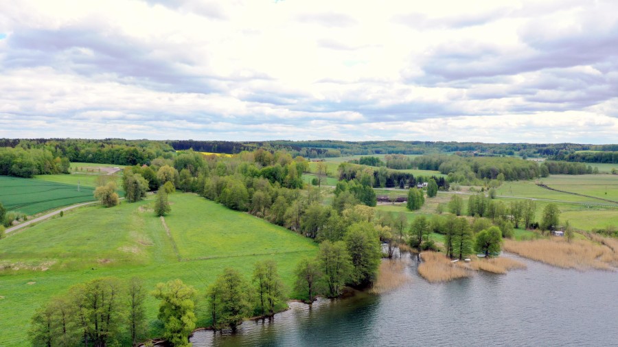 kętrzyński, Srokowo, Kaczory, Kompleks pięknych działek nad Jeziorem Rydzówka.