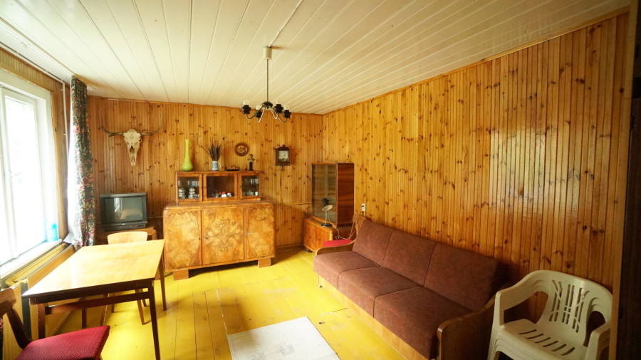 łomżyński, Zbójna, Kolonia Suchy Borek, Zielona enklawa w otulinie lasów