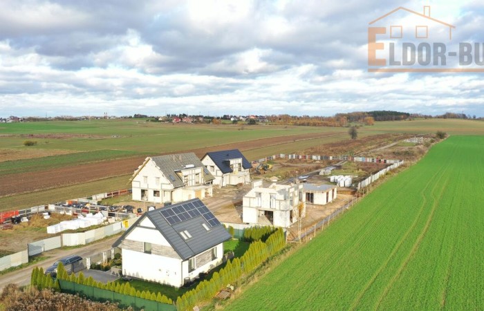 łomżyński, Łomża, Konarzyce, Jaśminowa, Przestronny dom z garażem blisko Łomży