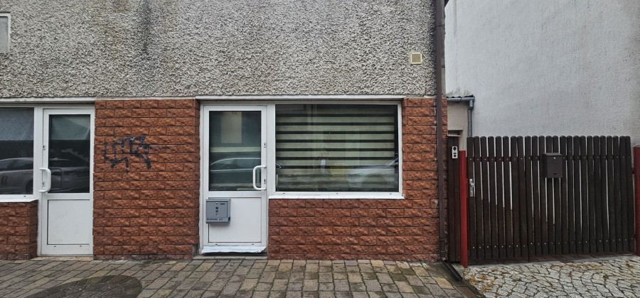 Ostrołęka, J. Kilińskiego, Lokal usługowy ul. Kilińskiego 27B