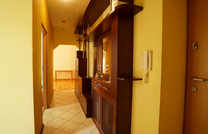 Łomża, Wiejska, Przestronne 2 pokojowe mieszkanie na parterze Centrum