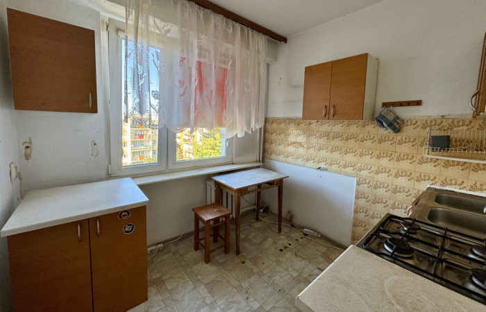 łomżyński, Łomża, Konstytucji 3 Maja, 3 pokoje na os. Konstytucji 3 Maja – duży potencjał aranżacyjny!