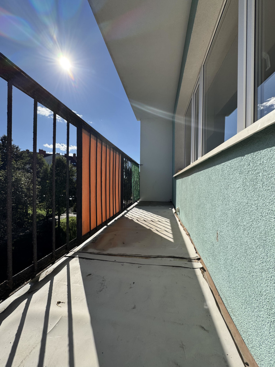 łomżyński, Łomża, Konstytucji 3 Maja, 3 pokoje na os. Konstytucji 3 Maja – duży potencjał aranżacyjny!