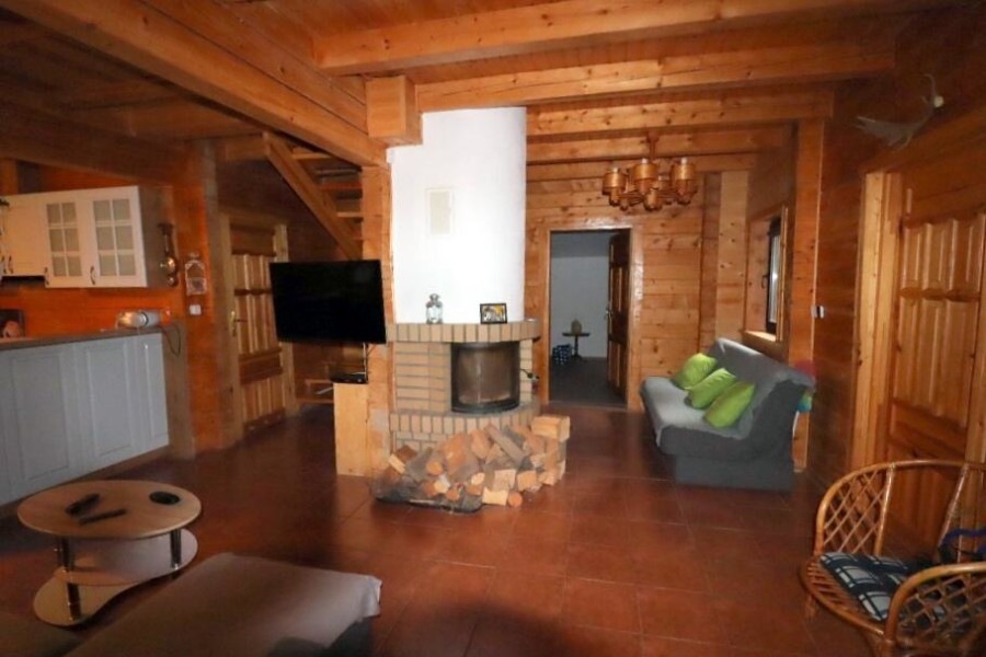 piski, Orzysz, Góra, Dom, łódź i pomost nad jeziorem Tyrkło  Góra 50 gm Orzysz