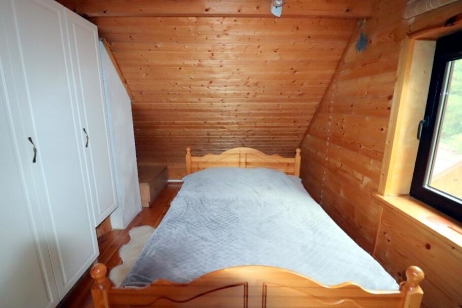 piski, Orzysz, Góra, Dom, łódź i pomost nad jeziorem Tyrkło  Góra 50 gm Orzysz