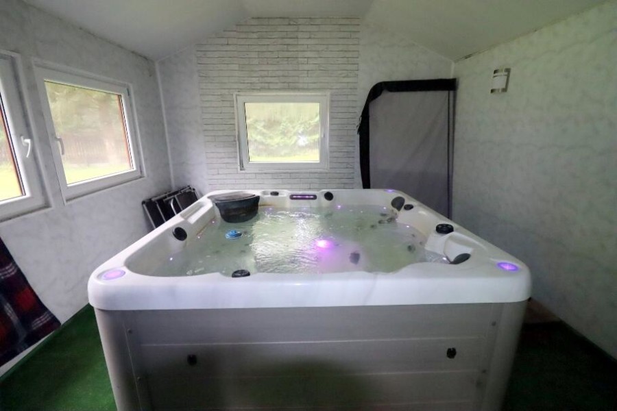 piski, Orzysz, Góra, Dom, łódź i pomost nad jeziorem Tyrkło  Góra 50 gm Orzysz