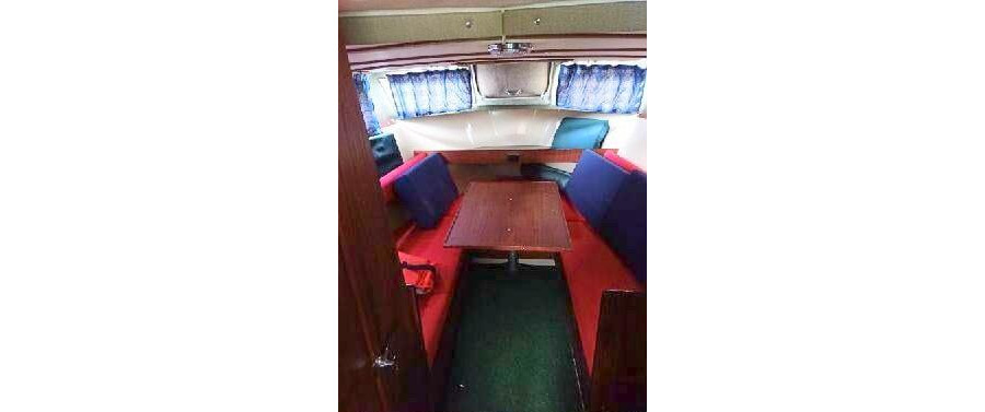 piski, Orzysz, Góra, Dom, łódź i pomost nad jeziorem Tyrkło  Góra 50 gm Orzysz