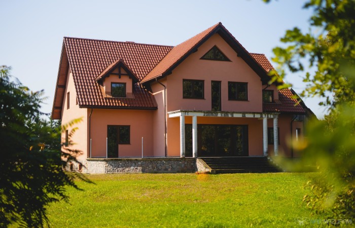 węgorzewski, Węgorzewo, Czerwony Dwór, Działka plus dom do wykończenia.