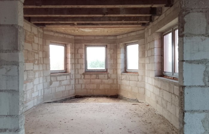 węgorzewski, Węgorzewo, Czerwony Dwór, Działka plus dom do wykończenia.