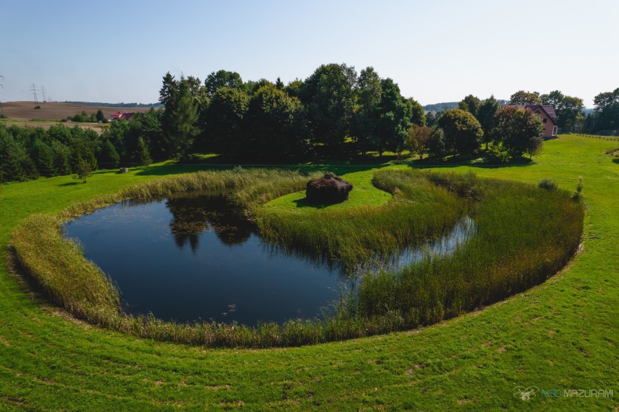 węgorzewski, Węgorzewo, Czerwony Dwór, Działka plus dom do wykończenia.