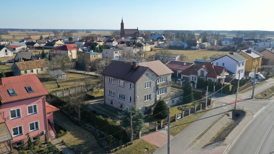 łomżyński, Śniadowo, Szosowa, Solidny dom z zapleczem i garażem | idealny dla rodziny i pod biznes