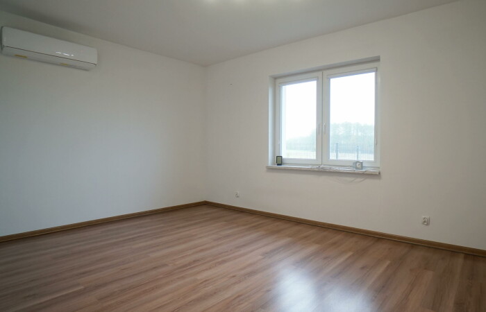 łomżyński, Piątnica, Budy Czarnockie, Tak nisko nie było !! - DOM w Budach Czarnockich !!!