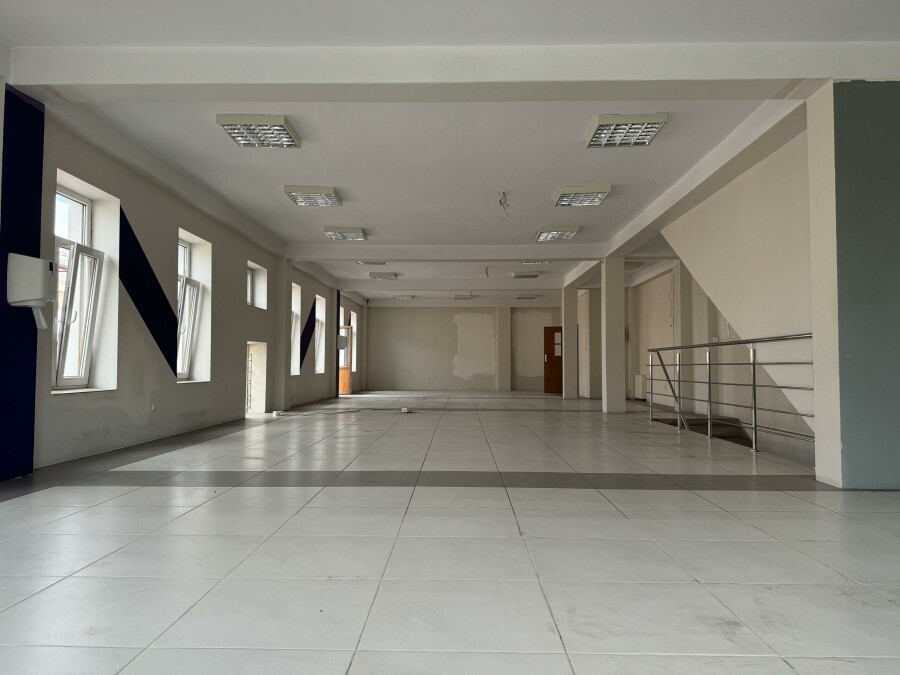 zambrowski, Zambrów, pl. Sikorskiego, Doskonała lokalizacja w centrum  Zambrowa