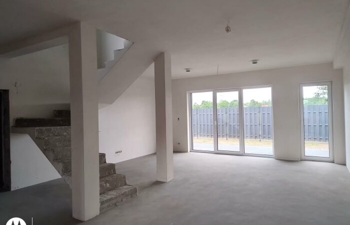 Ostrołęka, Stefana Żeromskiego, Dom w zabudowie szeregowej z fantastycznym salonem