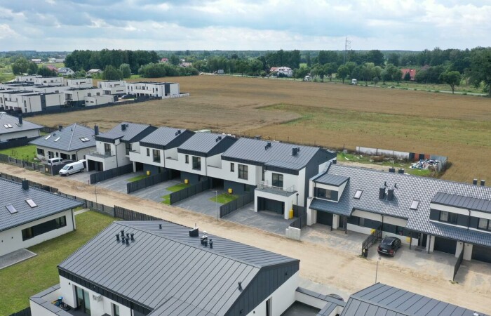 Ostrołęka, Stefana Żeromskiego, Dom w zabudowie szeregowej z fantastycznym salonem