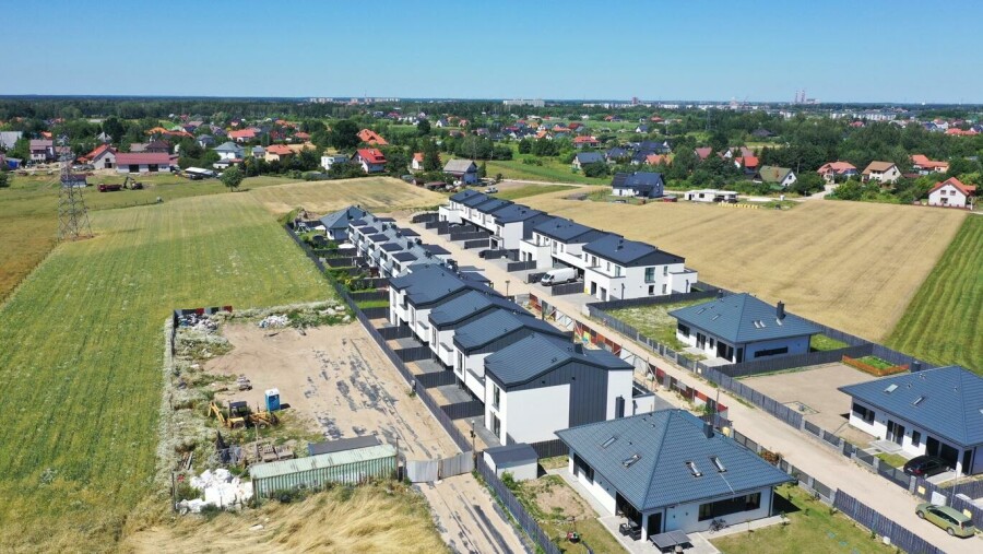 Ostrołęka, Stefana Żeromskiego, Dom w zabudowie szeregowej z fantastycznym salonem