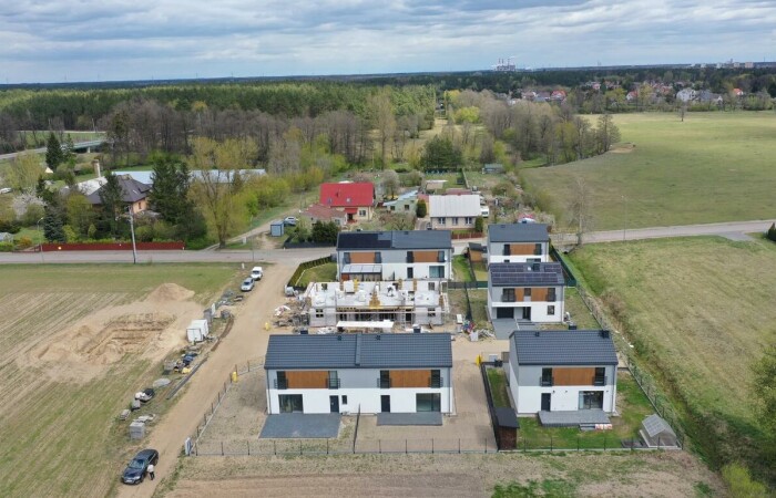 Ostrołęka, Wierzbowa, Nowoczesny dom w zabudowie bliźniaczej