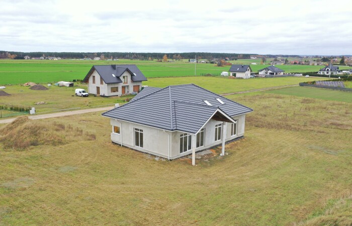 kolneński, Kolno, Czerwone, Nowoczesny dom blisko miasta
