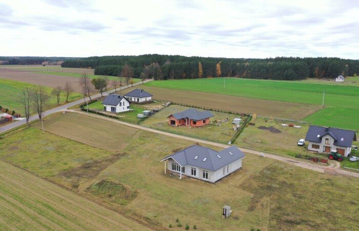 kolneński, Kolno, Czerwone, Nowoczesny dom blisko miasta
