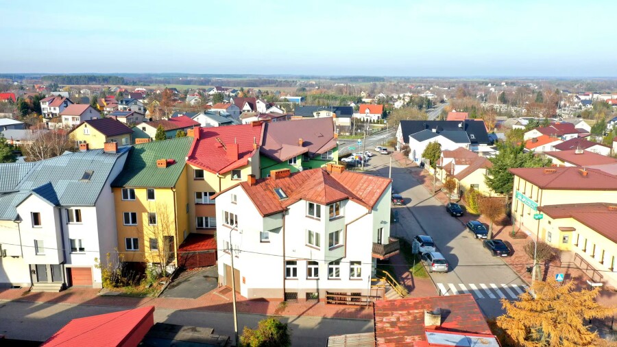 makowski, Różan, Lwowska, Dom z lokalem usługowym w Różanie