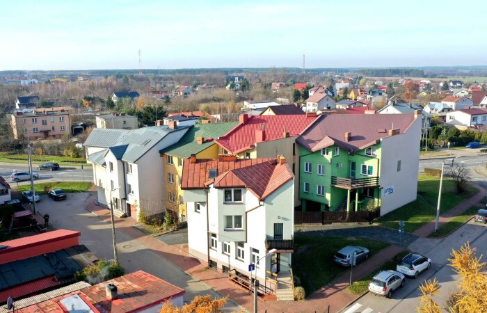 makowski, Różan, Lwowska, Dom z lokalem usługowym w Różanie