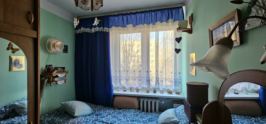 Ostrołęka, Generała Hallera, Rodzinne mieszkanie na 1 piętrze w bloku z pustaka