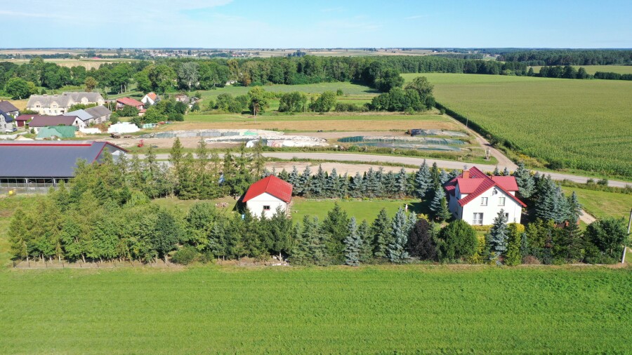 kolneński, Mały Płock, Korzeniste, Dom gotowy do zamieszkania